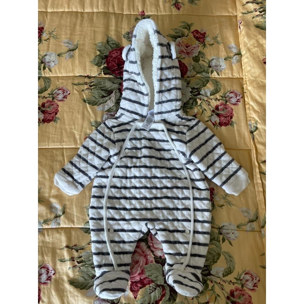 Nordstrom Newborn Quilted Striped Hooded Bunting Pram Suit White Gray Bear Ears